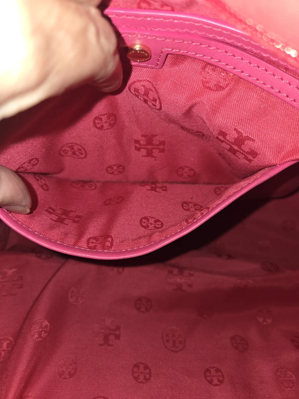 Tory Burch Quilted Logo Tote in Hot Pink/Cerise
